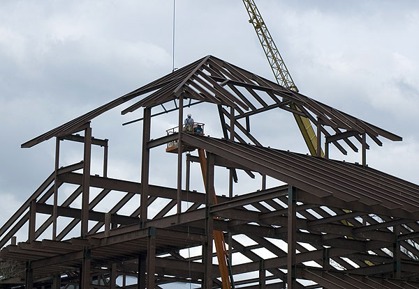 Roof goes on Cullis Wade Depot