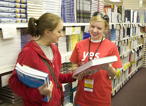 Students buying books at Union Bookstore