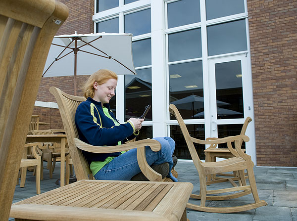 Student enjoys The Porch at Union opening