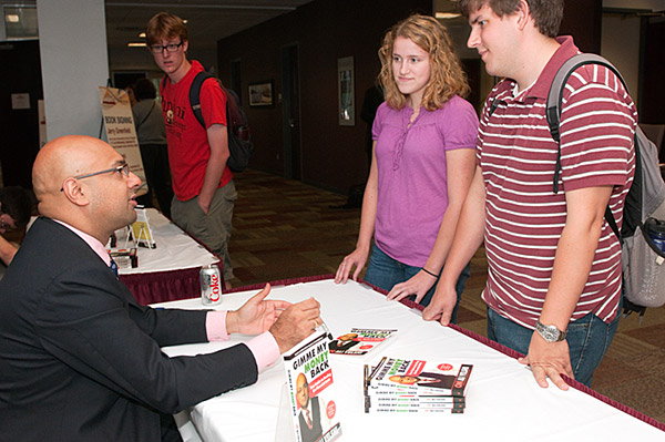 CNN News correspondent Ali Velshi talks to students