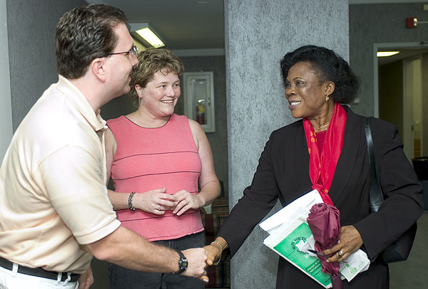 Dr. Acholonu speaks at Women&amp;amp;amp;#039;s Studies brown bag lunch