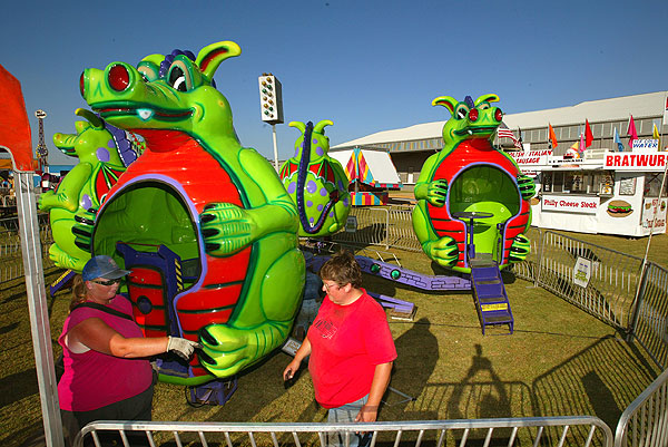 Getting ready for Fair at Horse Park