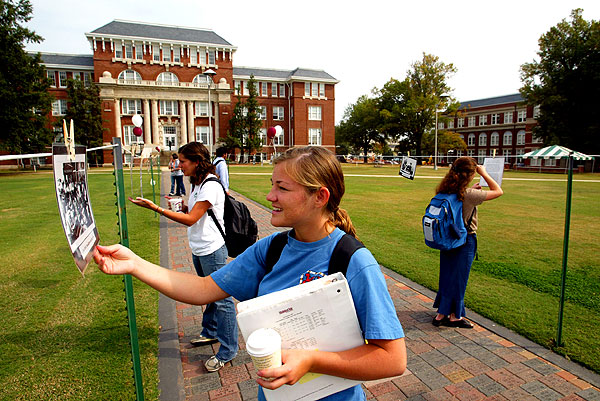 Anna Little examines Student Association Walk of Farme