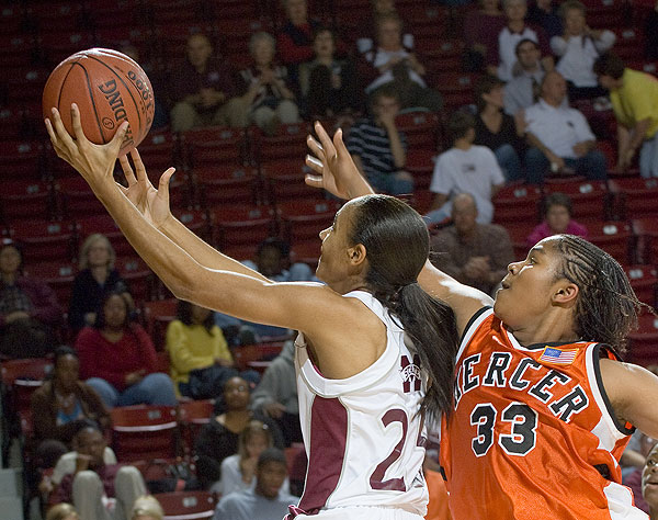 Women&amp;amp;amp;#039;s basketball action vs Mercer