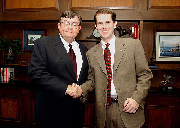 Blake Thompson talks with Dr. Lee