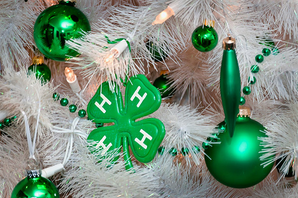 4-H Christmas Tree