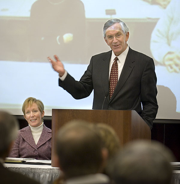 Thomas Meredith speaks at the presidential search briefing