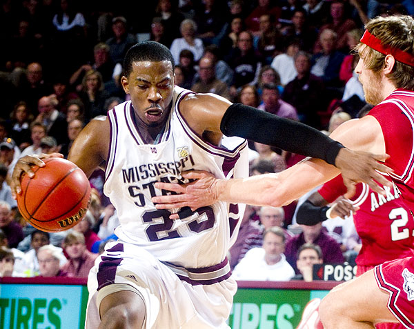 Men&amp;amp;amp;#039;s Basketball Action vs Arkansas