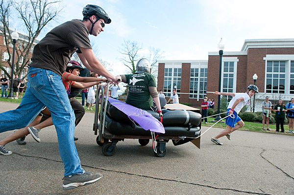 E-Week&amp;amp;amp;#039;s Bedlam Race