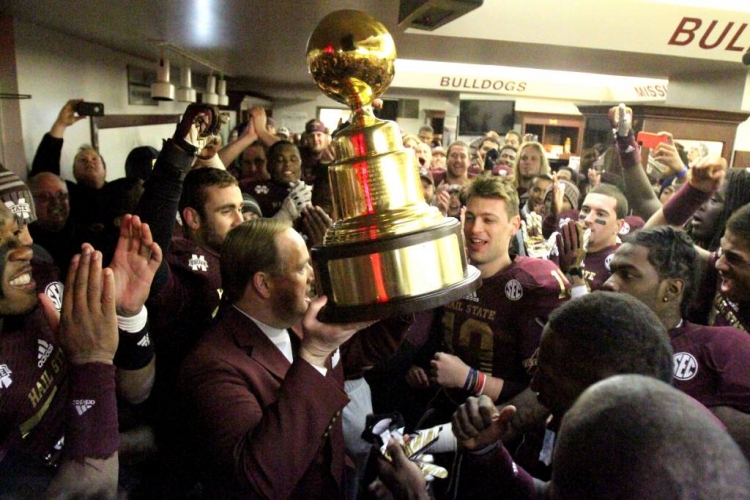 2013 Egg Bowl post game