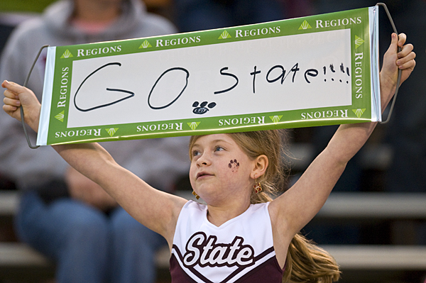 Super Bulldog Weekend Cheerleader