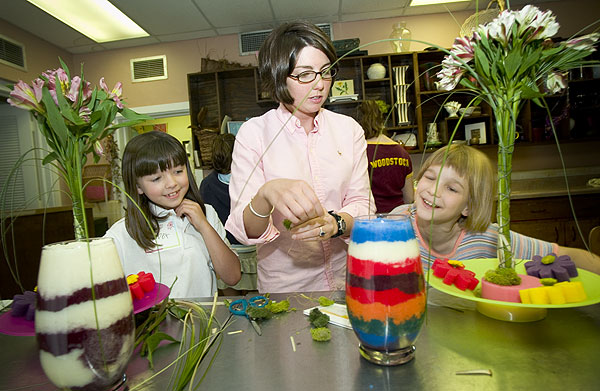 CALS kids create floristry arrangements