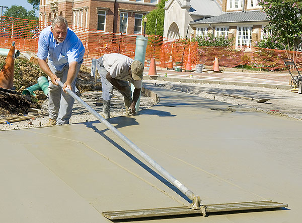 Old Main Plaza construction