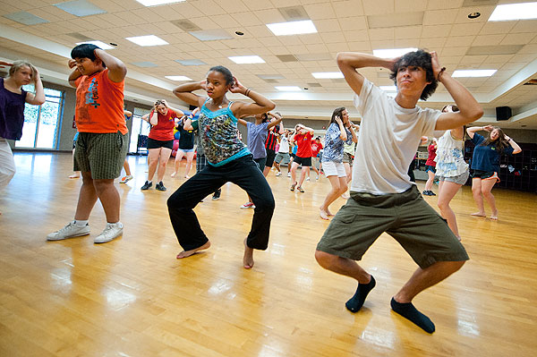 Summer Scholars work on their dance routine