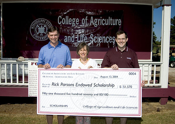 CALS golf tournament scholarship