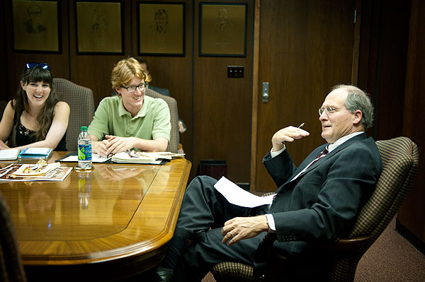 Chief Justice Bill Waller talking to students