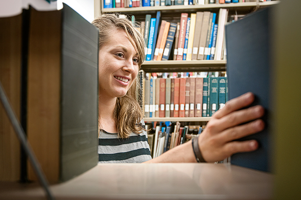 Alexa Etheredge Studies in Library