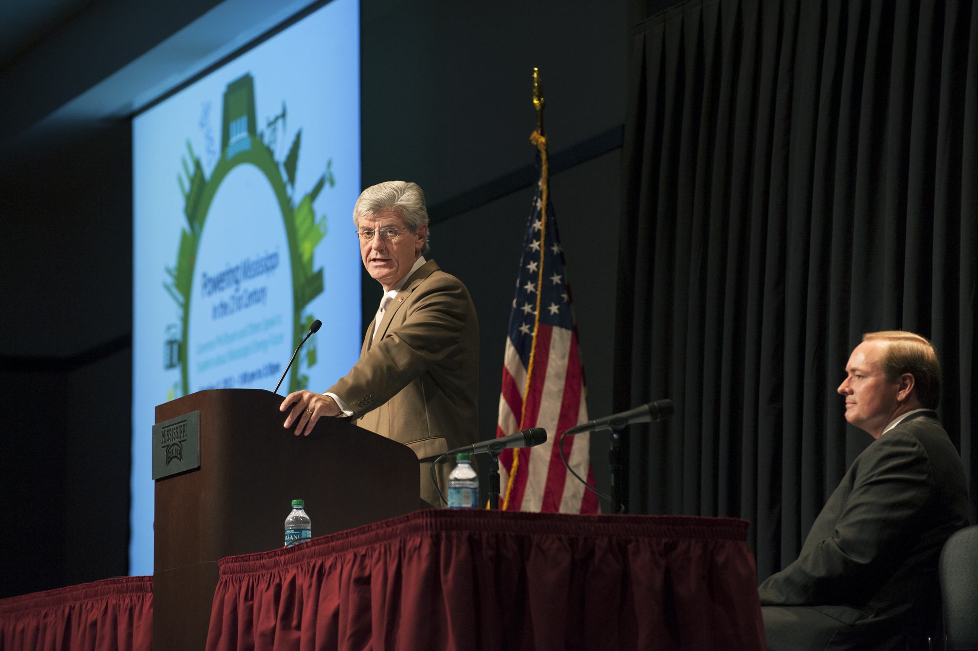 Gov. Phil Bryant spoke to local high school students at Mississippi State on Wednesday [Oct. 3], encouraging them to be well prepared in STEM subjects and ready to adapt to changing technologies as they become future leaders, innovators and entrepreneurs.