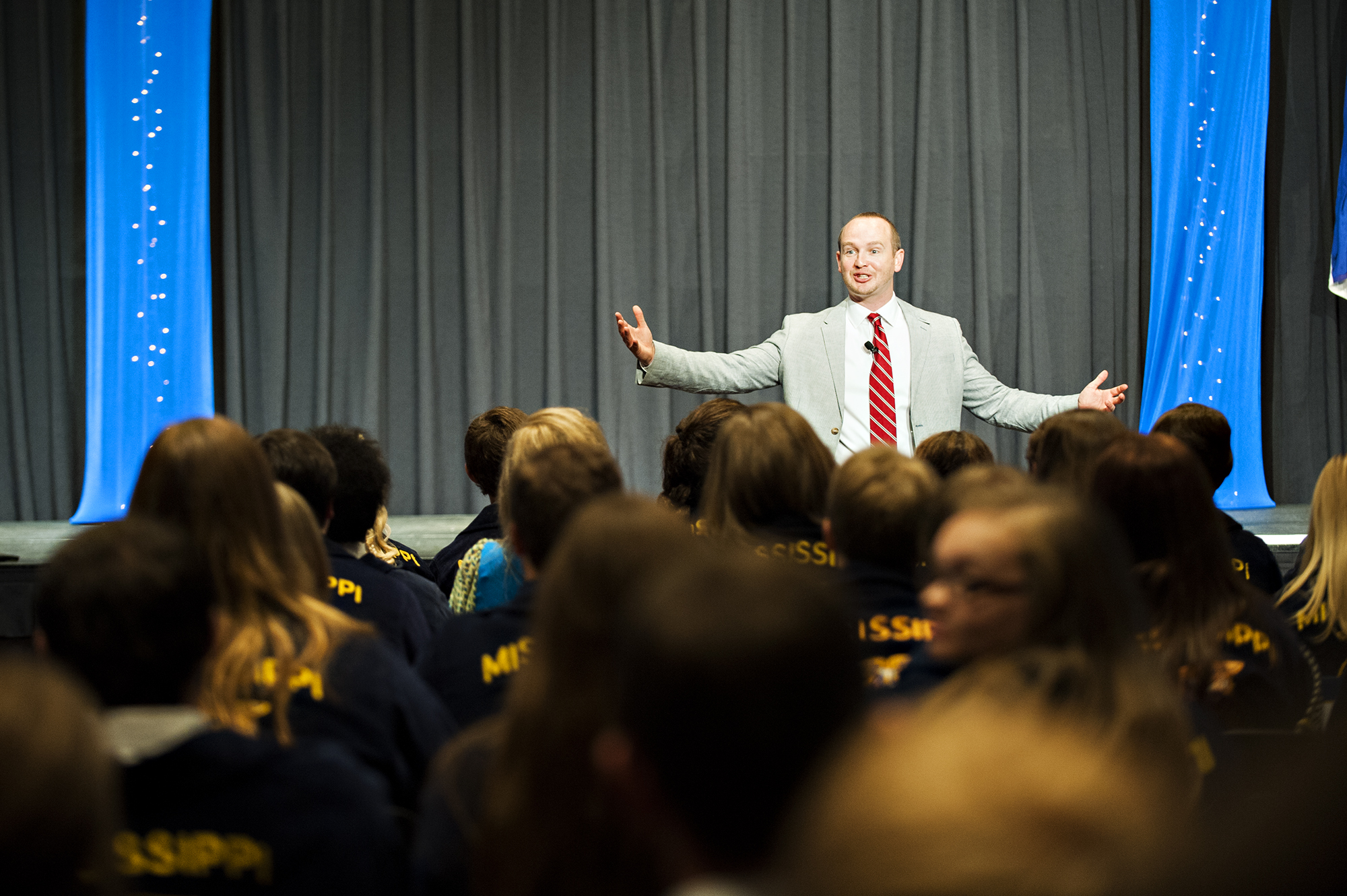 Prominent national motivational speaker Barrett Keene of Ithaca, N.Y., addressed junior and senior high school students during a leadership workshop Tuesday [June 4] as part of the 80th Mississippi FFA Convention at Mississippi State University.