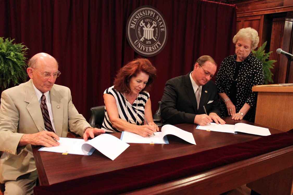 Jorja Lynn, second from left, donated a collection of Ulysses S. Grant memorabilia to the Grant Presidential Library at Mississippi State University on Thursday. From left are Executive Director of the Grant Presidential Library John Marszalek, Lynn, MSU President Mark E. Keenum, and MSU Dean of Libraries Frances Coleman.