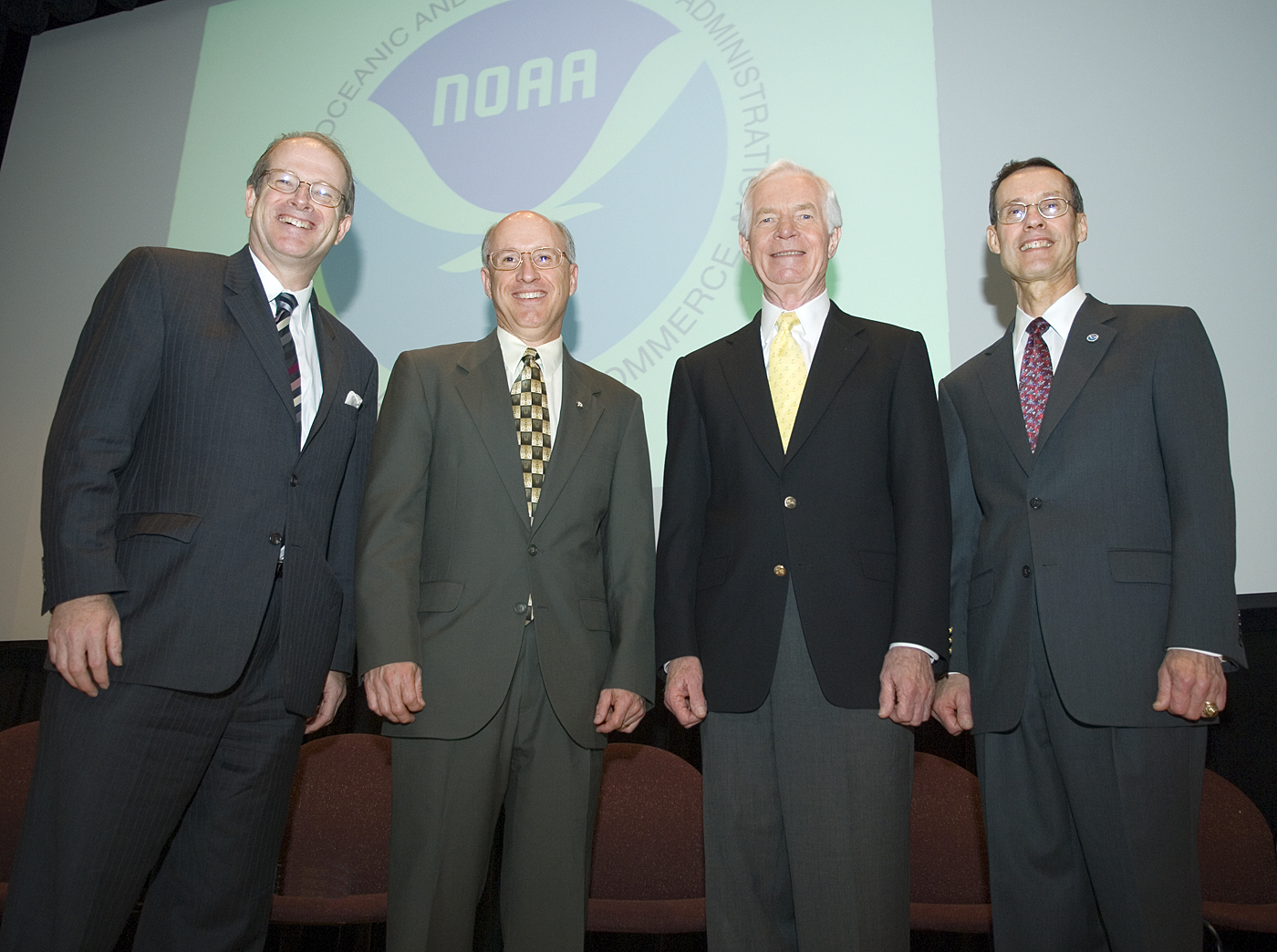 MSU's Colin Scanes and David Shaw (from left) with Sen. Thad Cochran, R-Miss., and NOAA administrator Conrad C. Lautenbacher Jr.