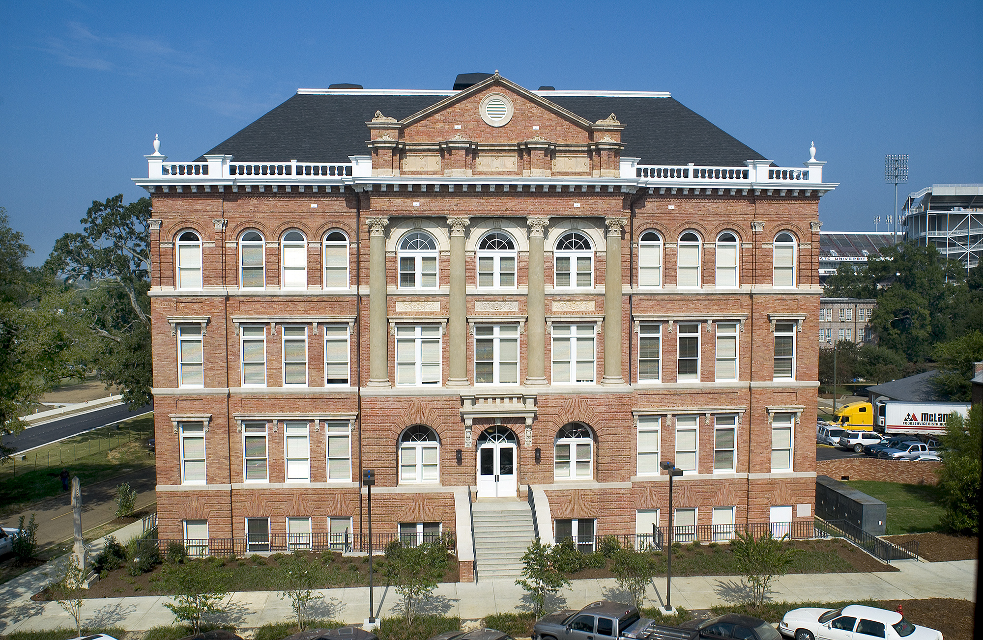 <br /><br />
Montgomery Hall 