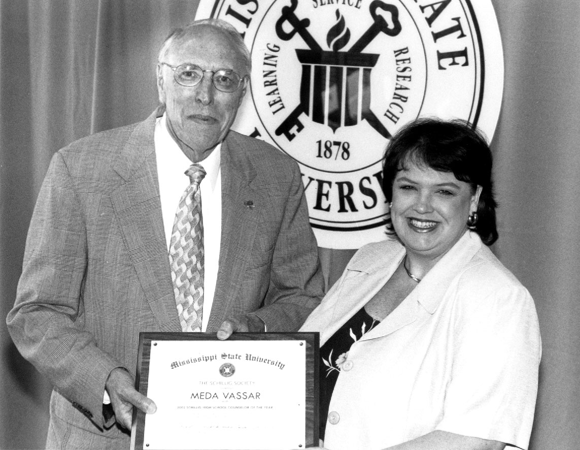 <br /><br />
Pontotoc counselor Meda Vassar with	Donald Zacharias, MSU president emeritus and Schillig Scholars mentor. 